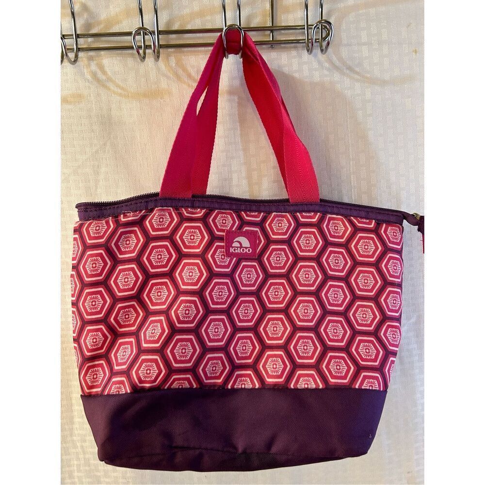Igloo insulated lunch tote‎ pink 14"x10" geometric bag